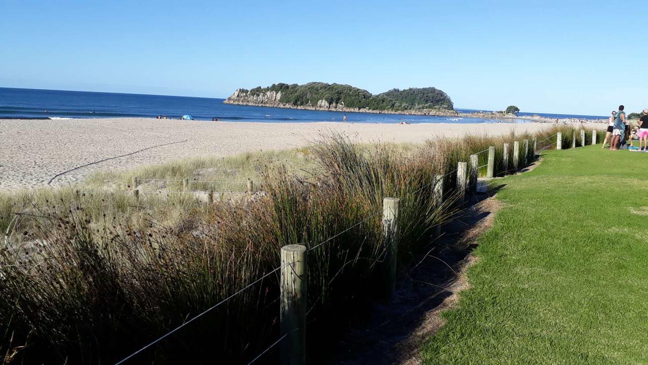 Holiday House Mount Maunganui Ngoại thất bức ảnh